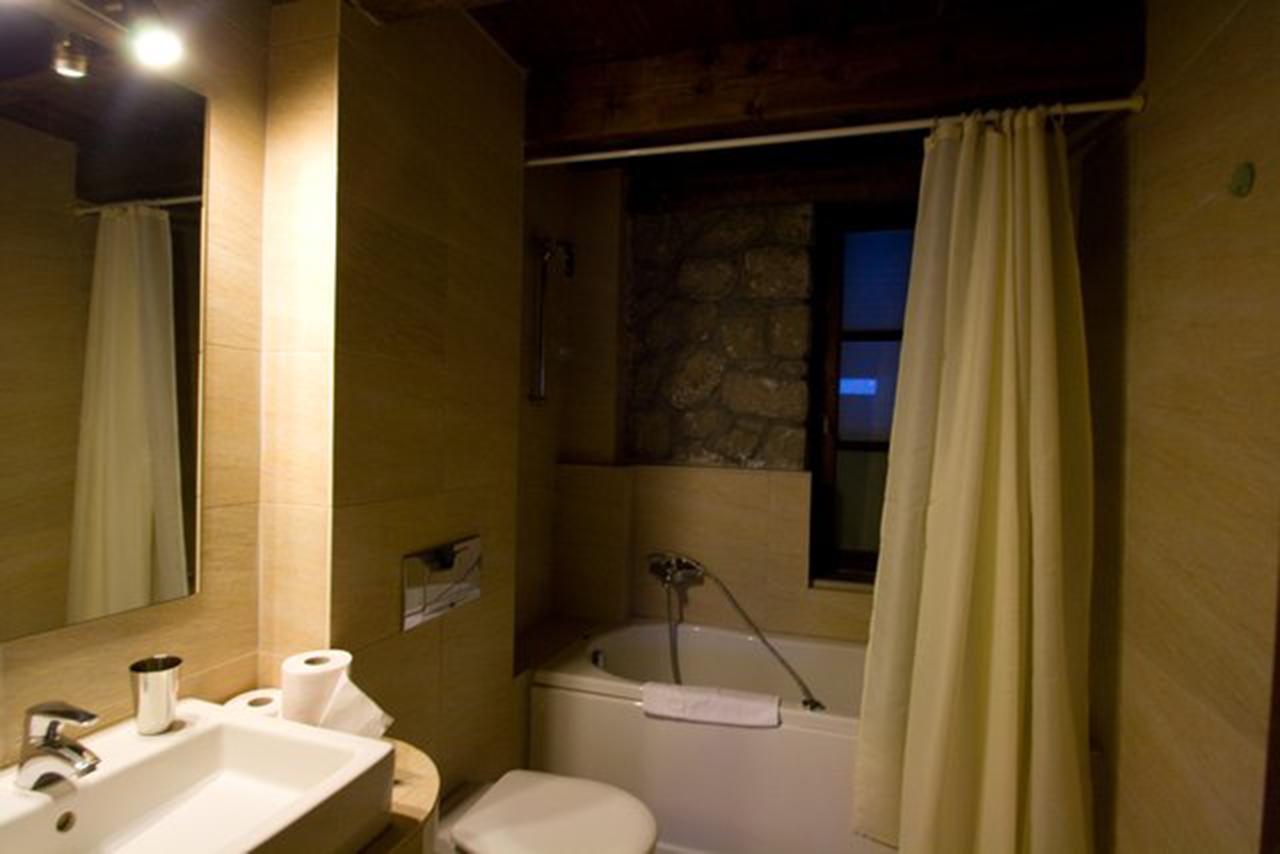 Christantoni Chalet *